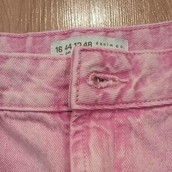 Primark Pink Distressed Jean Shorts High-Waisted - Picture 2 of 3